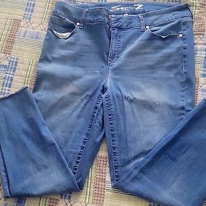 Seven jeans size 18W.